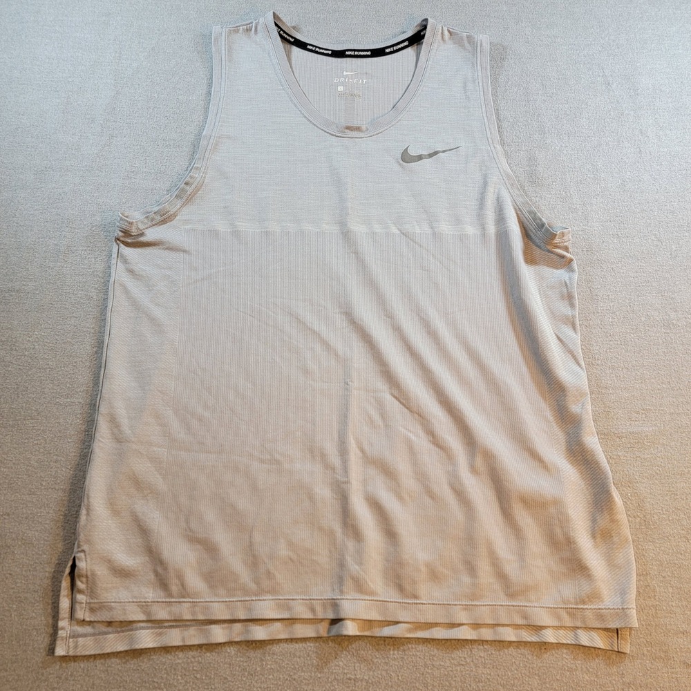 Nike Dri-FIT Running Tank Top Mens Large Gray Excellent Sleeveless 767